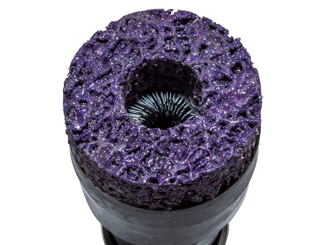 Abrasive cleaning pad close-up